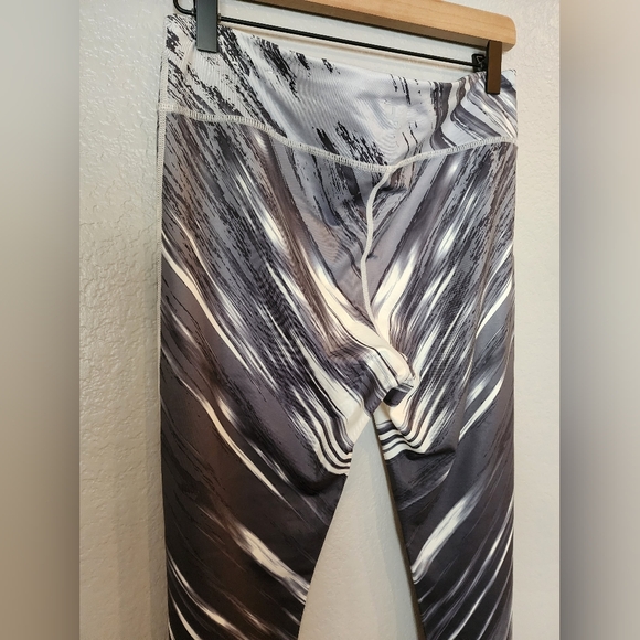 JoyLab Workout Legging - Picture 5 of 10